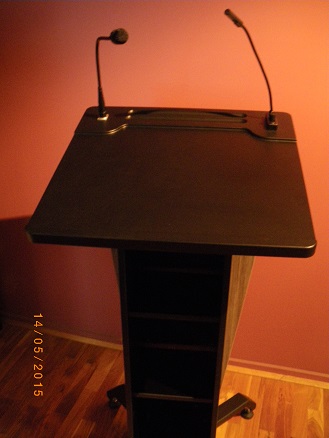 REAR VIEW CAULFIELD GRAMMAR LECTERN